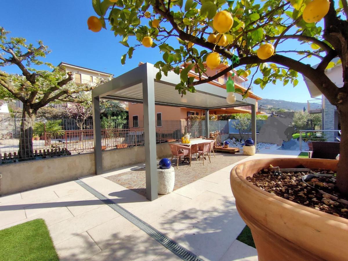 Garda Dreams Apartment Torri Del Benaco Luaran gambar