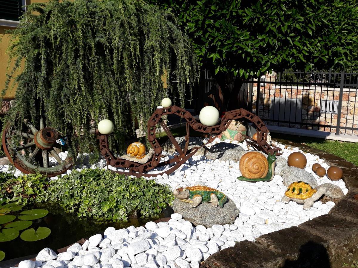 Garda Dreams Apartment Torri Del Benaco Luaran gambar