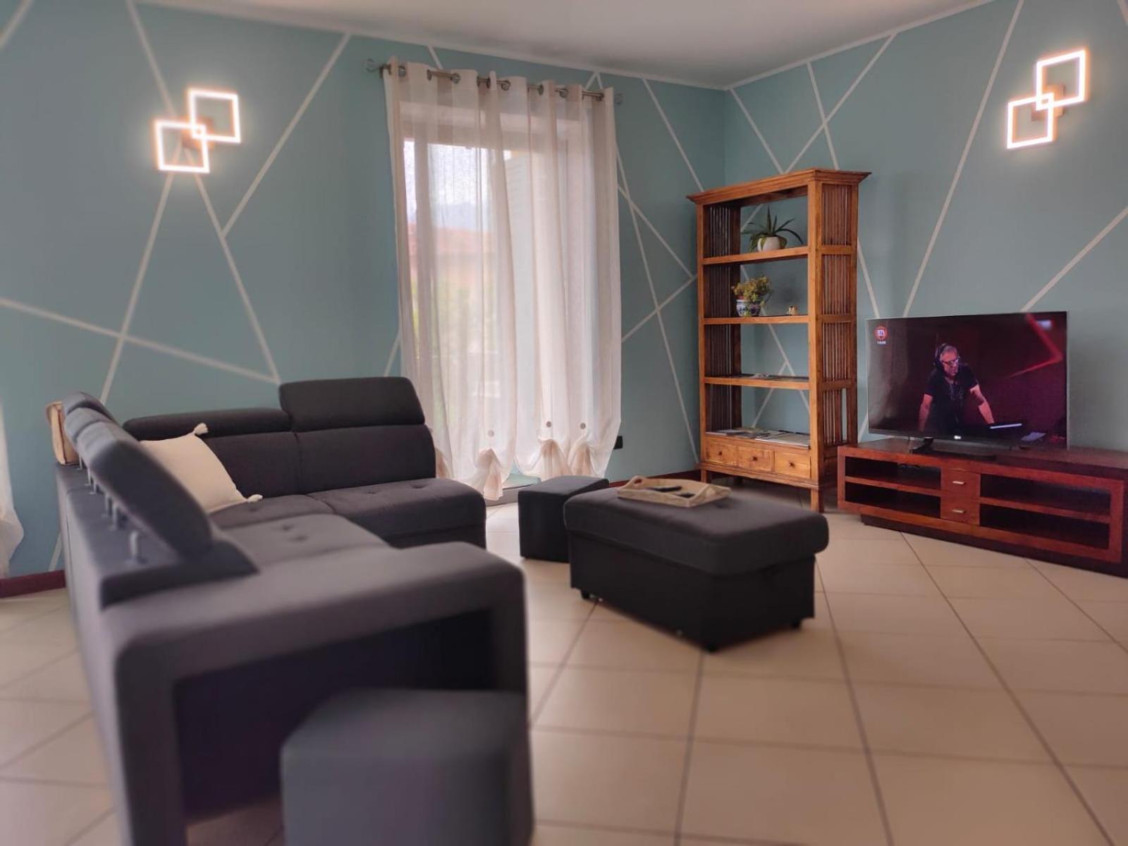 Garda Dreams Apartment Torri Del Benaco Luaran gambar